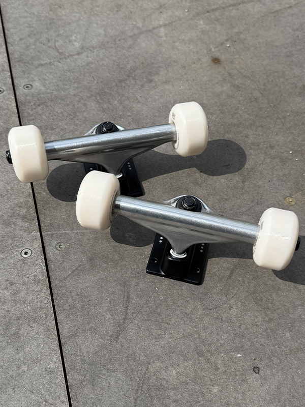 OG Skateshop Beginner Setup Phone